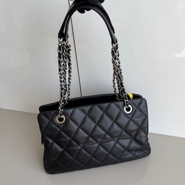 Chanel CC Logo Tote Black Soft Quilted Caviar Leather Silver Hardware 2011-2012
