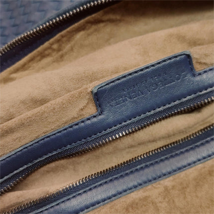 Bottega Veneta Veneta Hobo Maxi Navy Intrecciato Leather 51cm