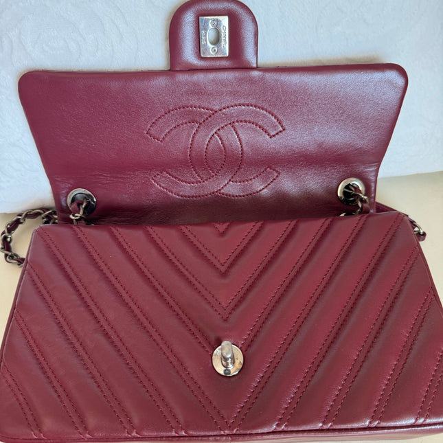 Chanel Classic Flap Medium Chevron Burgundy Quilted Lambskin Leather, 2015