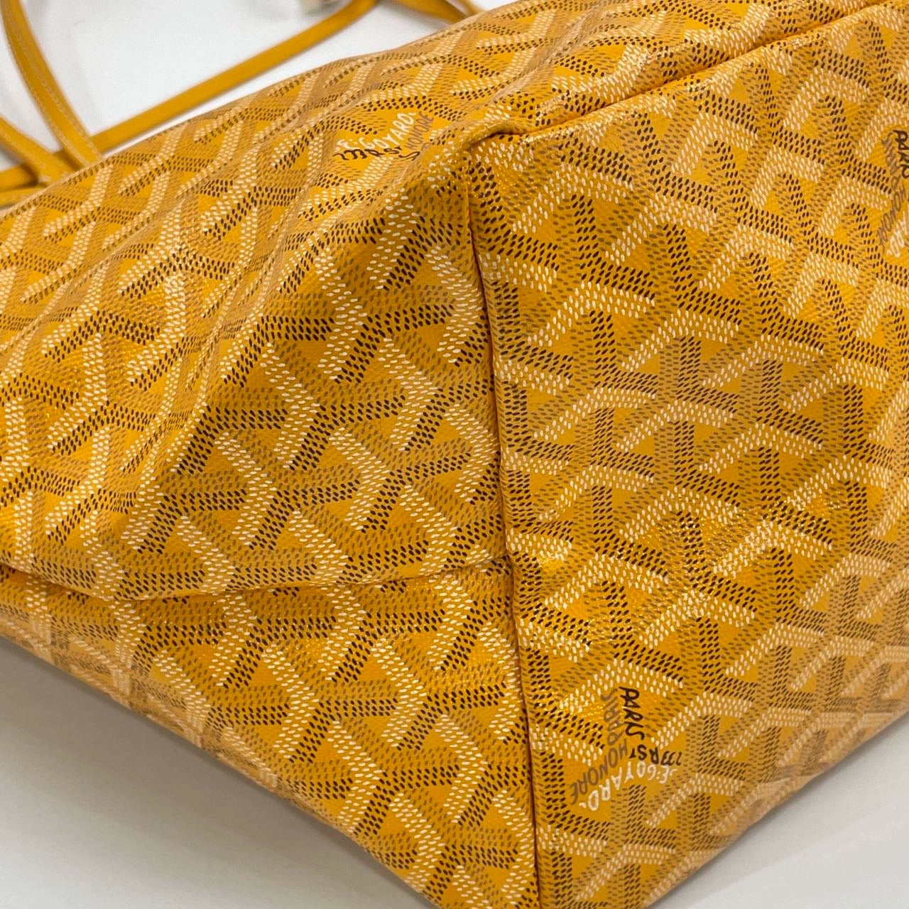 Goyard Saint Louis GM Large Tote Yellow 2019