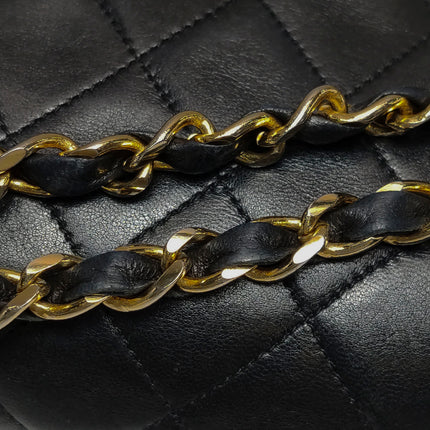 Chanel Classic Flap Vintage Medium Black Lambskin Leather 24k Gold Hardware 1986-1988
