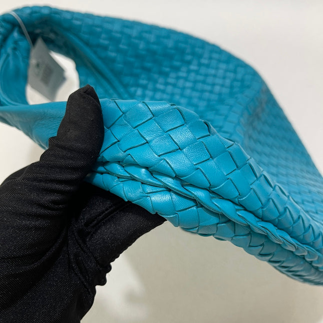 Sold Bottega Veneta Veneta Hobo Large Sky Blue Intrecciato Leather Bag 47cm