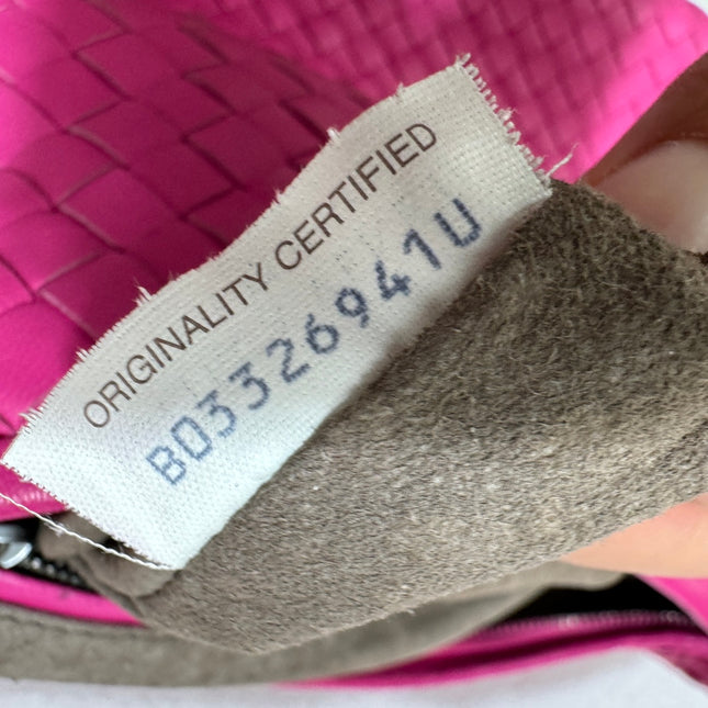 Bottega Veneta Veneta Hobo Medium Fuchsia Intrecciato Leather Bag 40cm