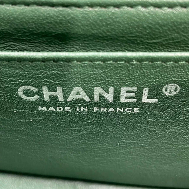 Chanel Classic Flap Mini 2019 Green Lambskin Leather Silver Hardware
