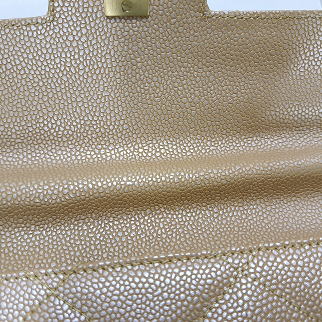 Chanel Vintage Beige Caviar Leather Shoulder Bag Gold Hardware