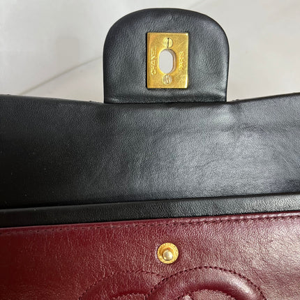 Chanel Classic Flap Vintage Medium Black Lambskin Leather 24k Gold Hardware 1994-1996