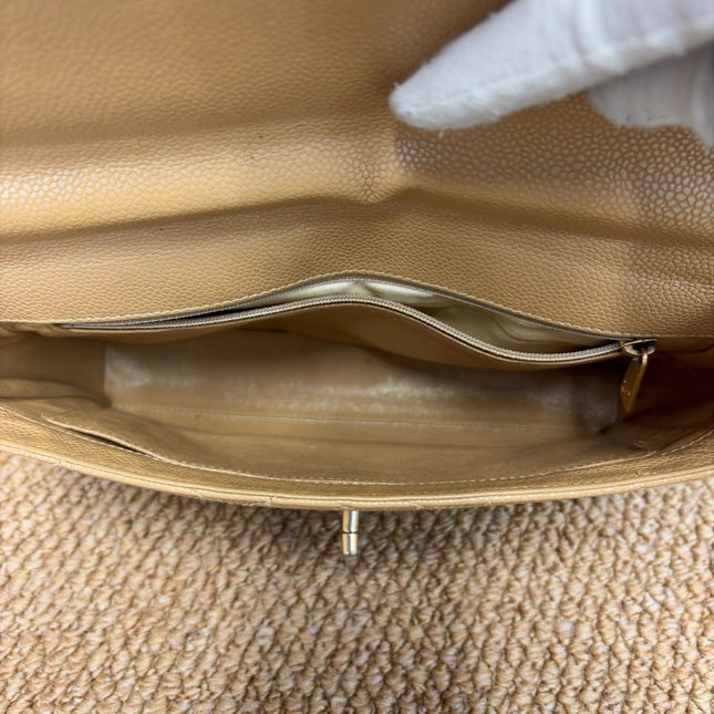Chanel Vintage Beige Caviar Leather Shoulder Bag Gold Hardware