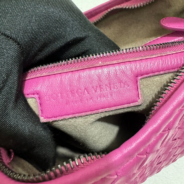 Sold Bottega Veneta Veneta Hobo Medium Deep Fuchsia Pink Intrecciato Leather Bag 40cm
