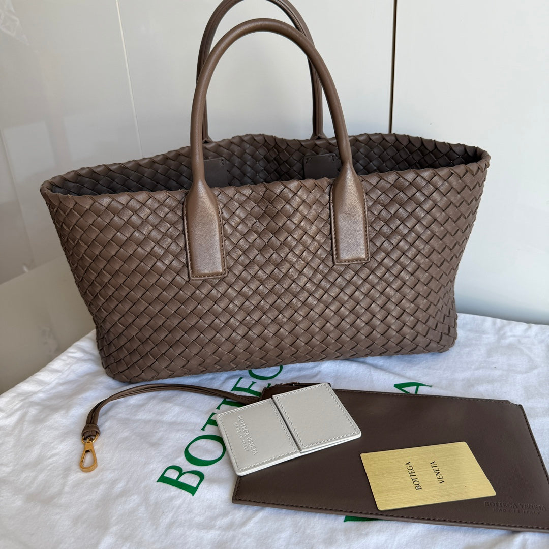 Bottega Veneta Cabat Small Intreccio Leather Tote Bag Milk Chocolate Brown 33cm-Luxbags