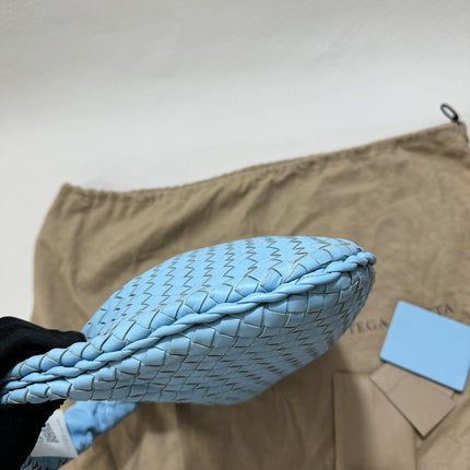 Sold Bottega Veneta Veneta Hobo Medium Baby Blue Intrecciato Leather Bag 43cm