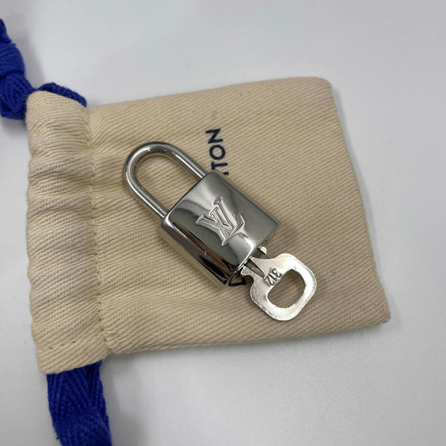 Louis Vuitton x Chapman Brothers Keepall 45 Bandouliere Lion Elephant