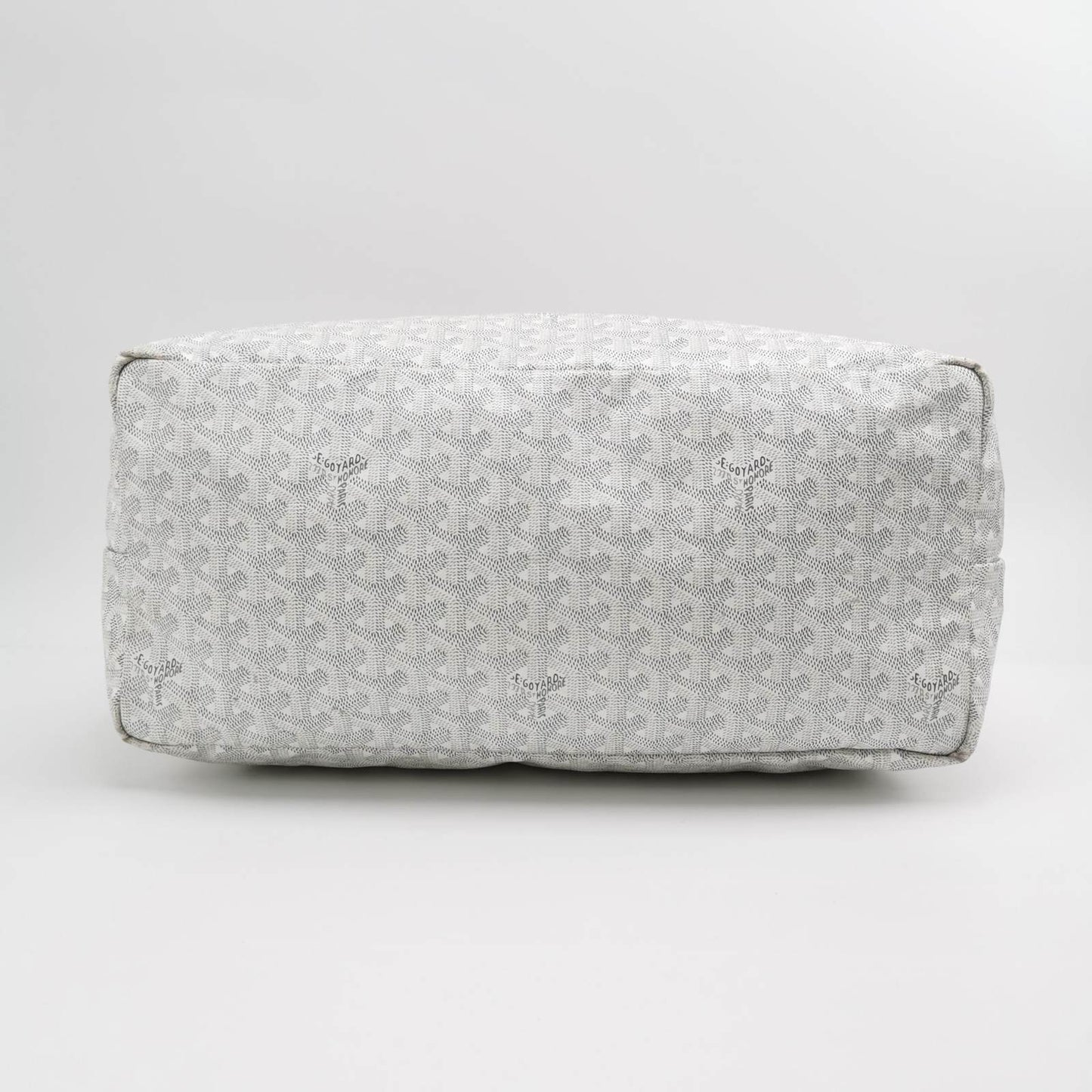 Sold Goyard Saint Louis GM Tote Large White