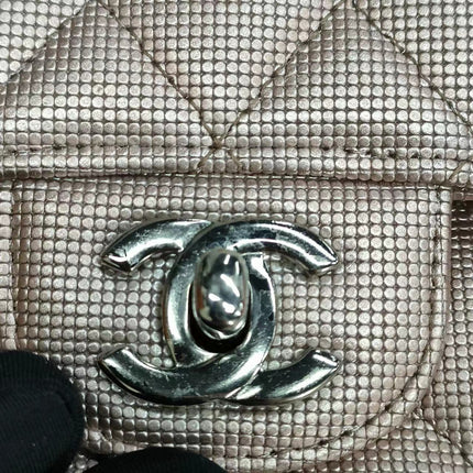 Chanel Classic Flap Medium 2016 Pink Metallic Pixel Effect Calfskin Leather