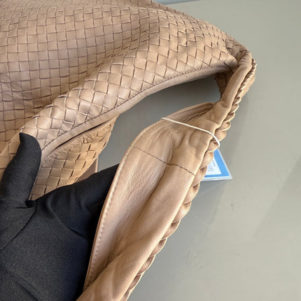 Bottega Veneta Veneta Hobo Maxi Almond Beige Intrecciato Leather Bag 51cm