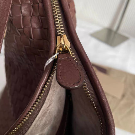 Bottega Veneta Hobo Maxi Chocolate Brown leather 50cm