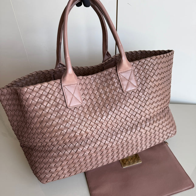 Sold Bottega Veneta Cabat Large Intreccio Leather Tote Bag Pink 42cm