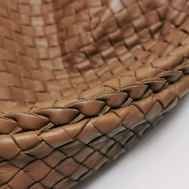 Bottega Veneta Belly Hobo Milk Chocolate Brown Maxi 50cm Intrecciato Leather