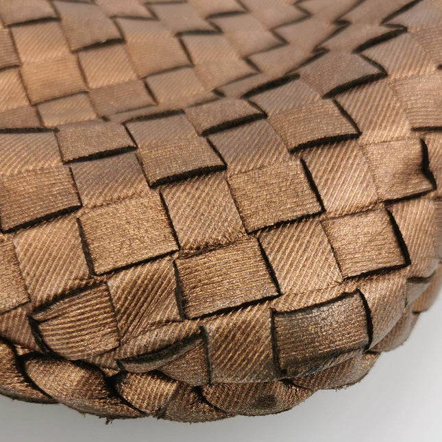 Sold Bottega Veneta Veneta Hobo Large Metallic Copper Leather 46cm