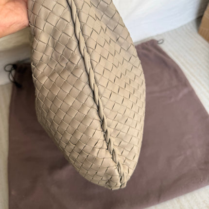 Bottega Veneta Veneta Hobo Grey Intreciatto Leather Bag Medium