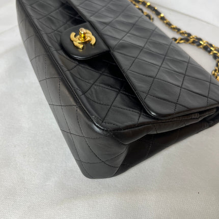 Chanel Classic Flap Vintage Medium Black Lambskin Leather 24k Gold Hardware 1994-1996
