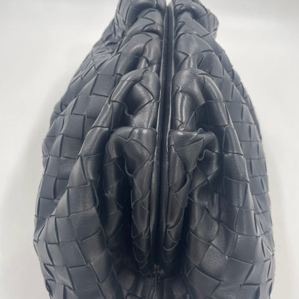 Bottega Veneta Pouch Large Intrecciato Black Calfskin Leather Clutch