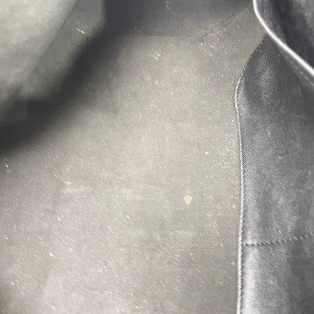 Louis Vuitton Neo Papillon Revelation GM Black Leather Shoulder Bag