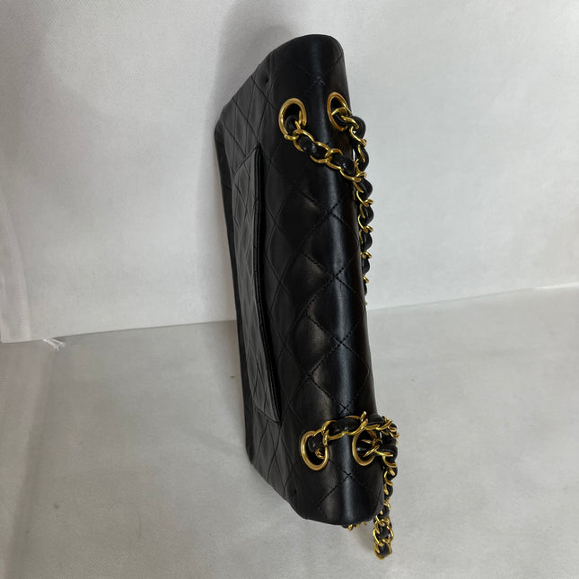 Chanel Classic Flap Vintage Medium Black Lambskin Leather 24k Gold Hardware 1994-1996
