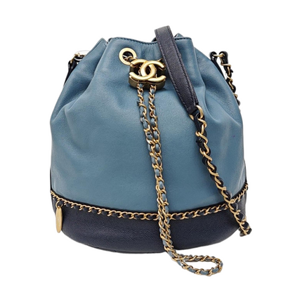 Chanel CC Lovely Chained Bucket Bag Lambskin Leather Navy Gold HW, 2018-19-Luxbags