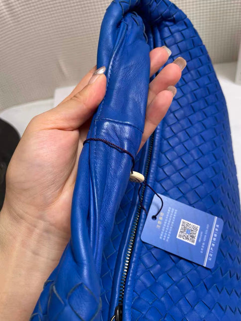 Bottega Veneta Hobo Bag Lambskin leather Royal Blue Medium 45cm