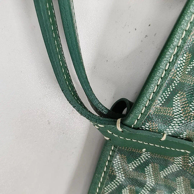 Sold Goyard Saint Louis Tote 2015 PM Medium Green