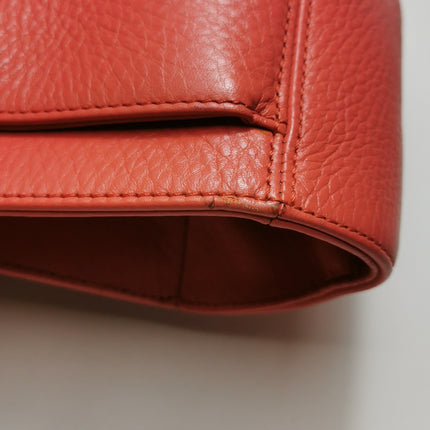 Chanel Cerf Executive Medium Coral Pink Leather Handbag with Strap 35cm