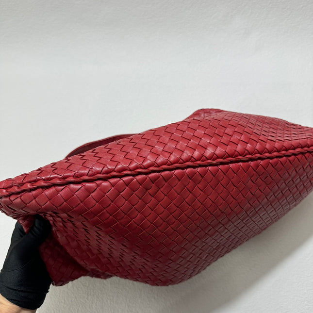 Sold Bottega Veneta Hobo Bag Large Burgundy Red Lambskin leather 52cm