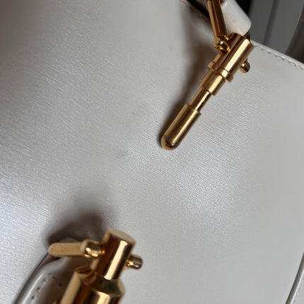 Sold Gucci Jackie 1961 White Leather Bag with Adjustable Strap Size Small