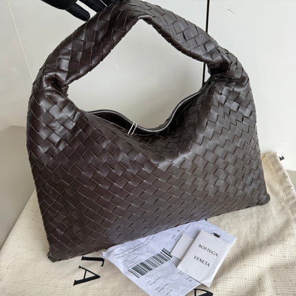 Bottega Veneta Hop Hobo Small Medium Leather Chocolate Brown 46cm