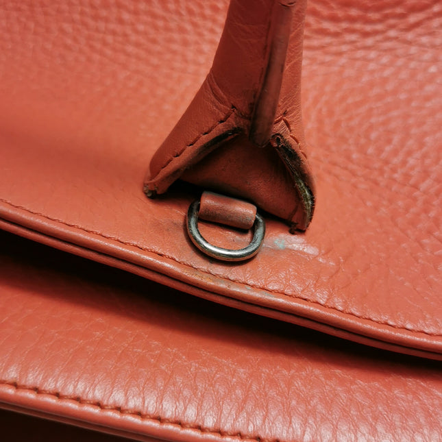 Chanel Cerf Executive Medium Coral Pink Leather Handbag with Strap 35cm