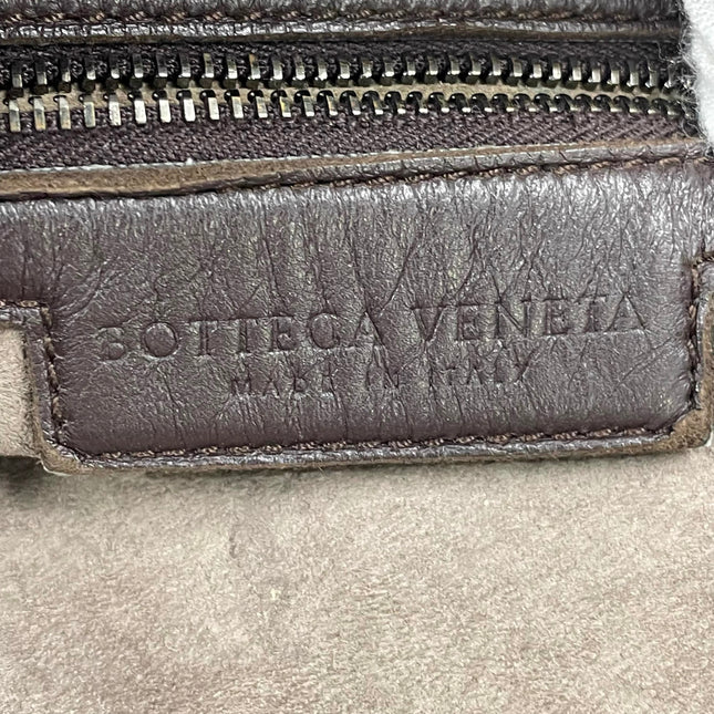 Bottega Veneta Veneta Hobo Maxi Dark Brown Lambskin Leather 52cm