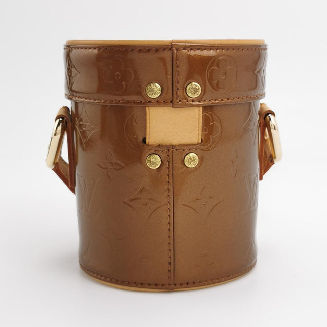 Louis Vuitton Astor Patent Leather Burnt Orange Brown Bucket Crossbody Bag