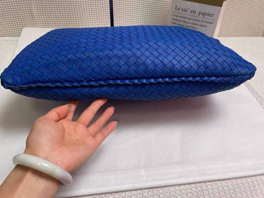 Bottega Veneta Hobo Bag Lambskin leather Royal Blue Medium 45cm