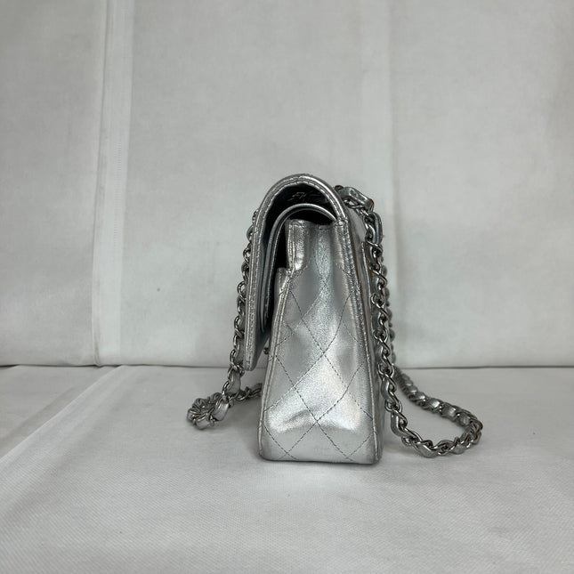 Chanel Classic Flap Medium Silver Lambskin Leather Silver Hardware