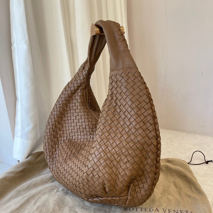Bottega Veneta Belly Hobo Milk Chocolate Brown Maxi 50cm Intrecciato Leather