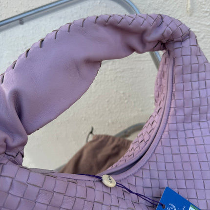 Sold Bottega Veneta Veneta Hobo Medium Lilac Lavender Intrecciato Leather Bag 40cm