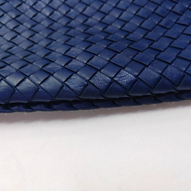 Bottega Veneta Veneta Hobo Large Navy Intrecciato Leather Bag 48cm