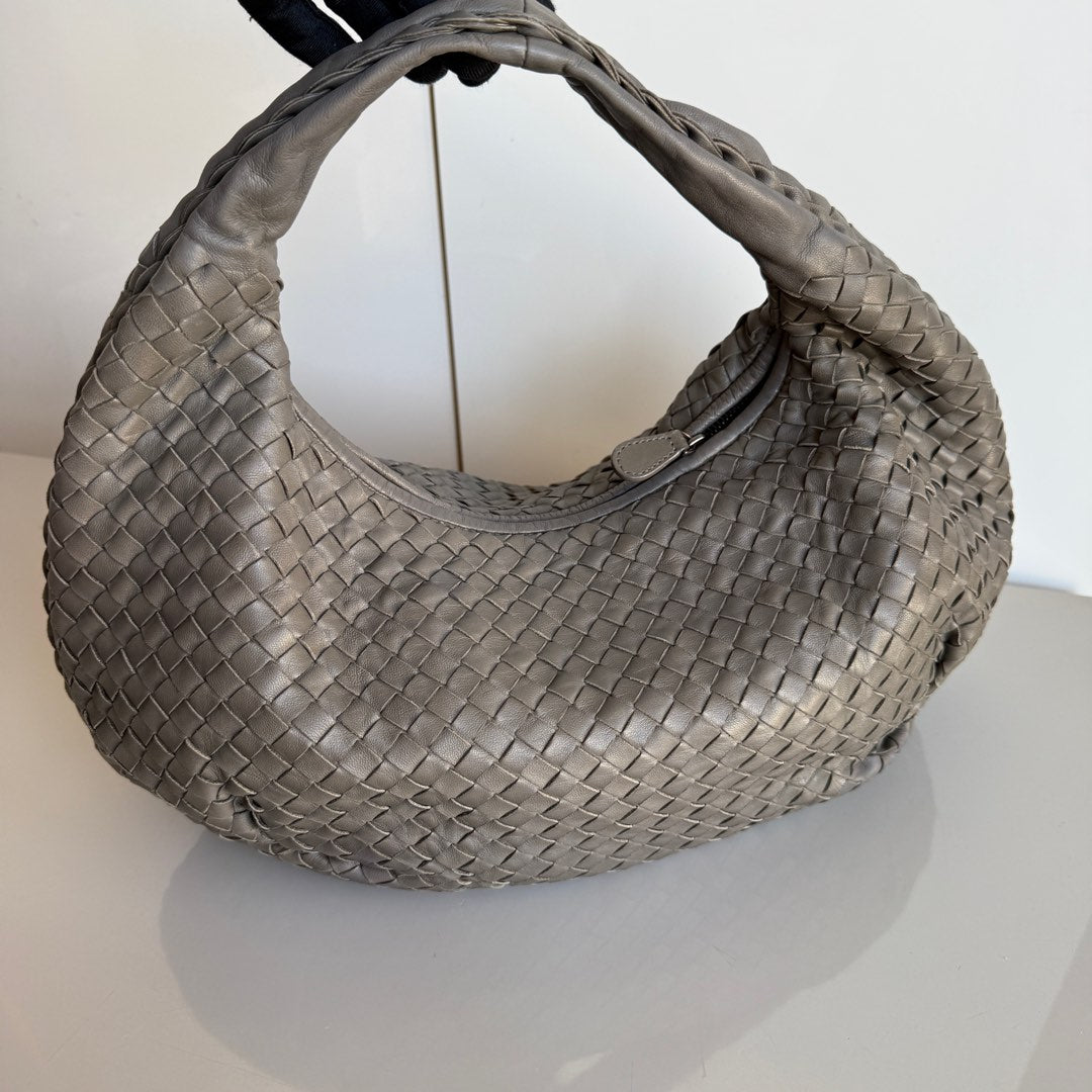 Bottega Veneta Belly Hobo Intrecciato Grey Leather Medium 40cm-Luxbags