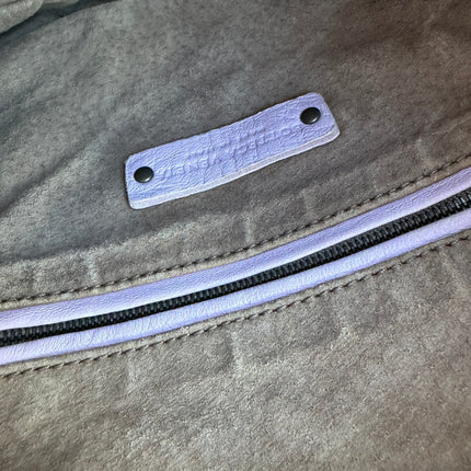 Sold Bottega Veneta Veneta Hobo Medium Lilac Lavender Intrecciato Leather Bag 40cm