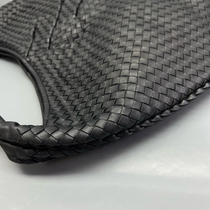Bottega Veneta Veneta Hobo Maxi Black Leather Pleated 50cm