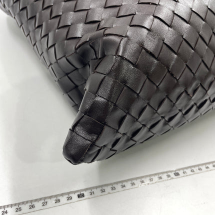 Bottega Veneta Hop Large Leather Fondant Chocolate Brown Hobo Bag