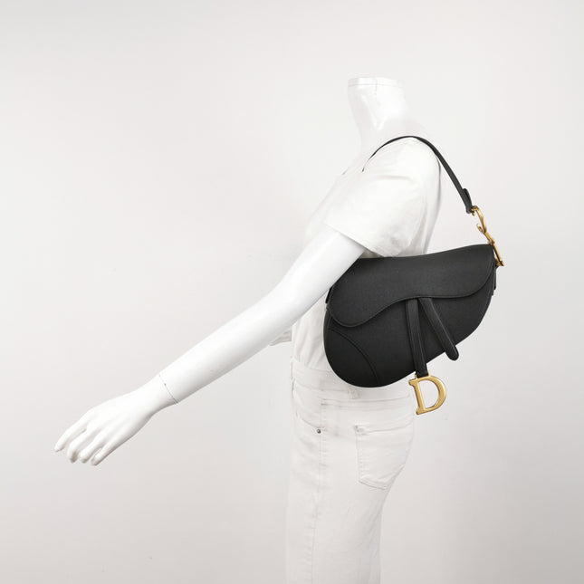 Dior Saddle 2022 Medium Grained Calfskin Leather Bag Black