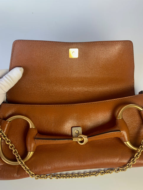 Sold Gucci Horsebit 1955 Chain Shoulder bag Large Camel Leather