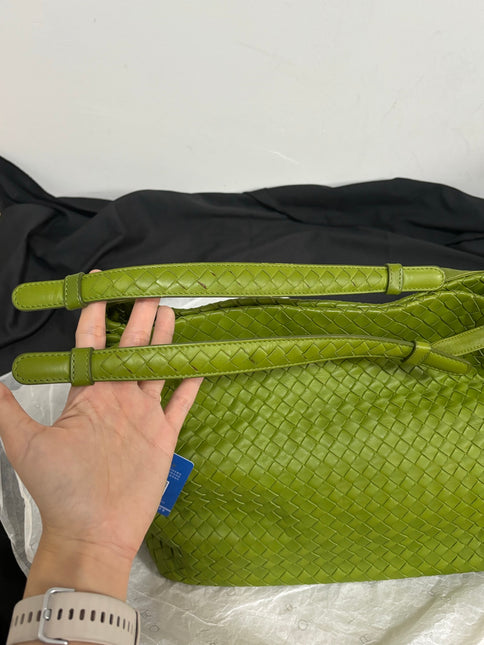 Bottega Veneta Garda Avocado Green Intrecciato Nappa Leather Large 33cm