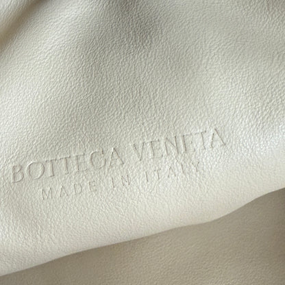 Bottega Veneta Jodie Small Lambskin Leather Beige Oats 36cm